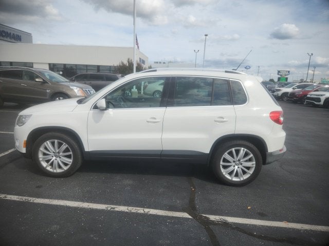 2009 Volkswagen Tiguan SE 4Motion
