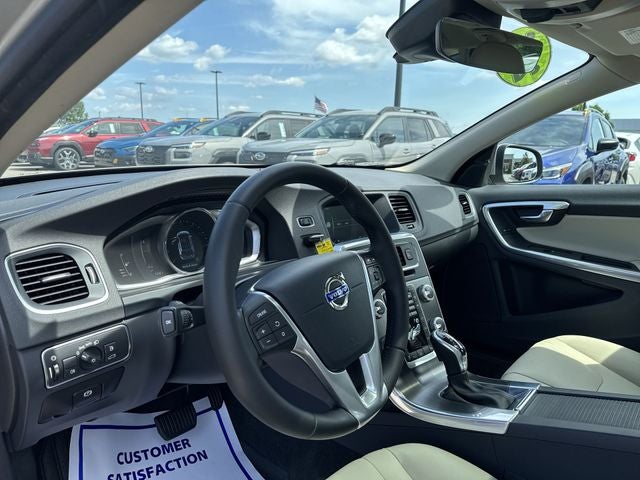 2016 Volvo V60 T5