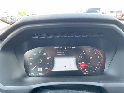 2018 Volvo XC90 T6 Momentum