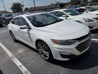2022 Chevrolet Malibu Premier
