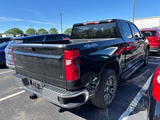 2023 Chevrolet Silverado 1500 LT (2FL)