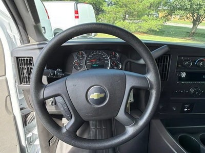 2025 Chevrolet Express Cargo WT