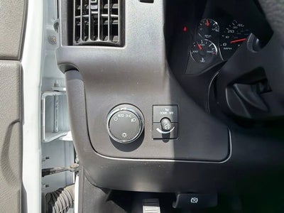 2025 Chevrolet Express Cargo WT