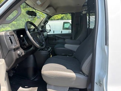 2025 Chevrolet Express Cargo WT