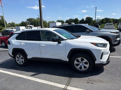 2022 Toyota RAV4 LE