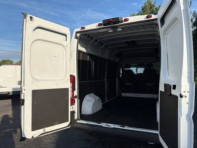 2026 RAM ProMaster Cargo Van Tradesman