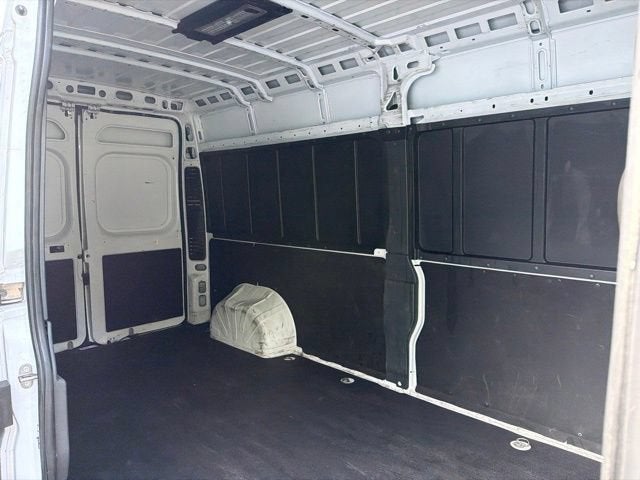 2026 RAM ProMaster Cargo Van Tradesman