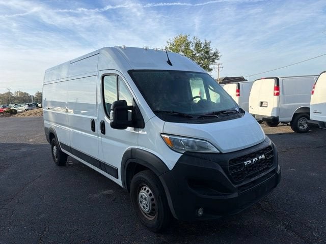 2026 RAM ProMaster Cargo Van Tradesman