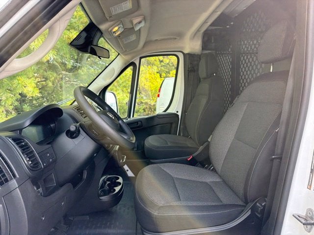 2025 RAM ProMaster 2500 Cargo Van Tradesman Low Roof 136" WB w/Pass Seat