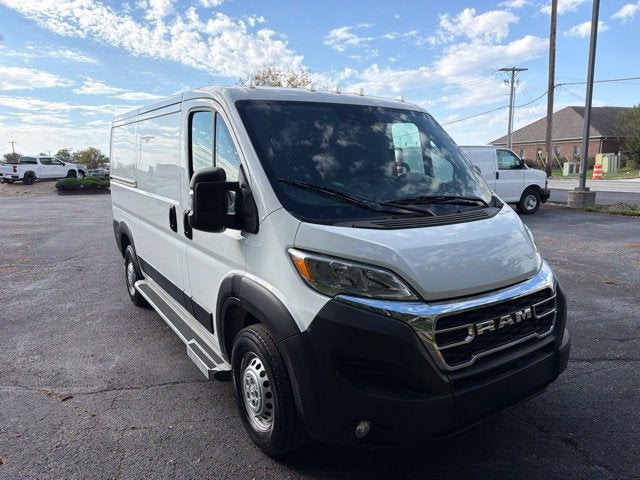 2025 RAM ProMaster 2500 Cargo Van Tradesman Low Roof 136" WB w/Pass Seat
