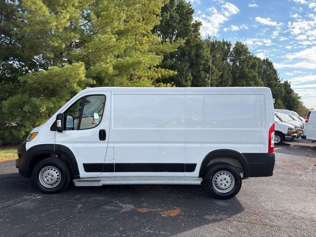 2025 RAM ProMaster 2500 Cargo Van Tradesman Low Roof 136" WB w/Pass Seat