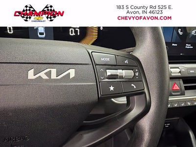 2025 Kia K4 LXS