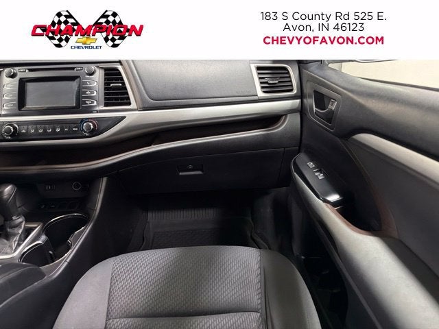 2015 Toyota Highlander LE