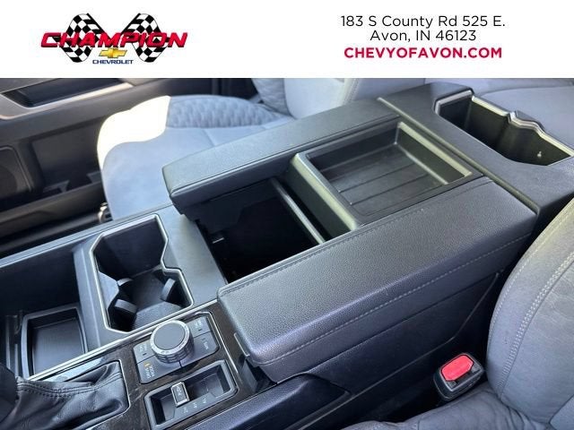 2024 Toyota Tundra 4WD SR5