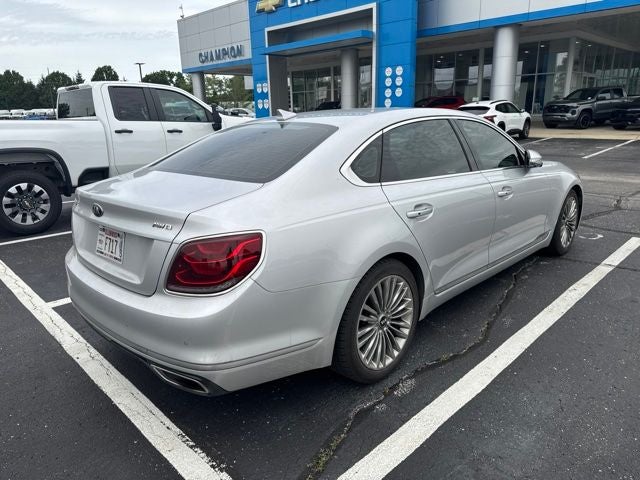 2020 Kia K900 Luxury