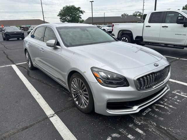 2020 Kia K900 Luxury