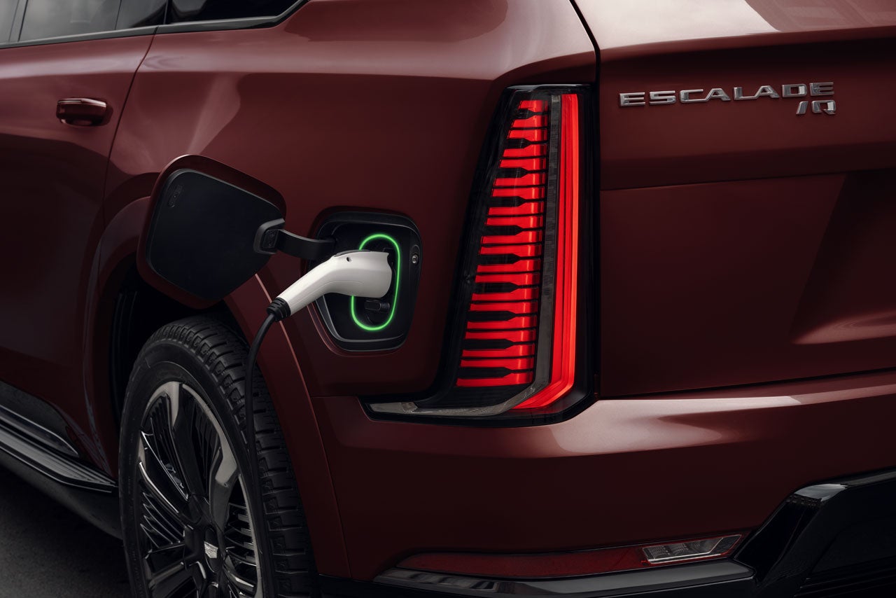 Romain Cadillac in Evansville IN