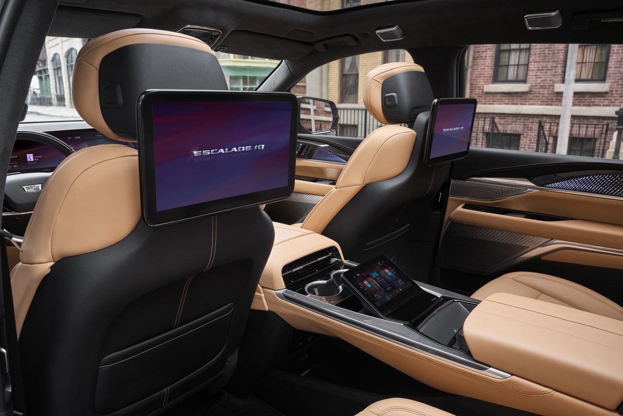 Romain Cadillac in Evansville IN